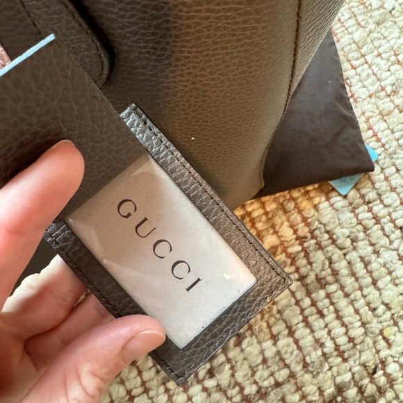 Gucci Women's Swing Tote in Taupe and Pink large size - Picture 6 of 9